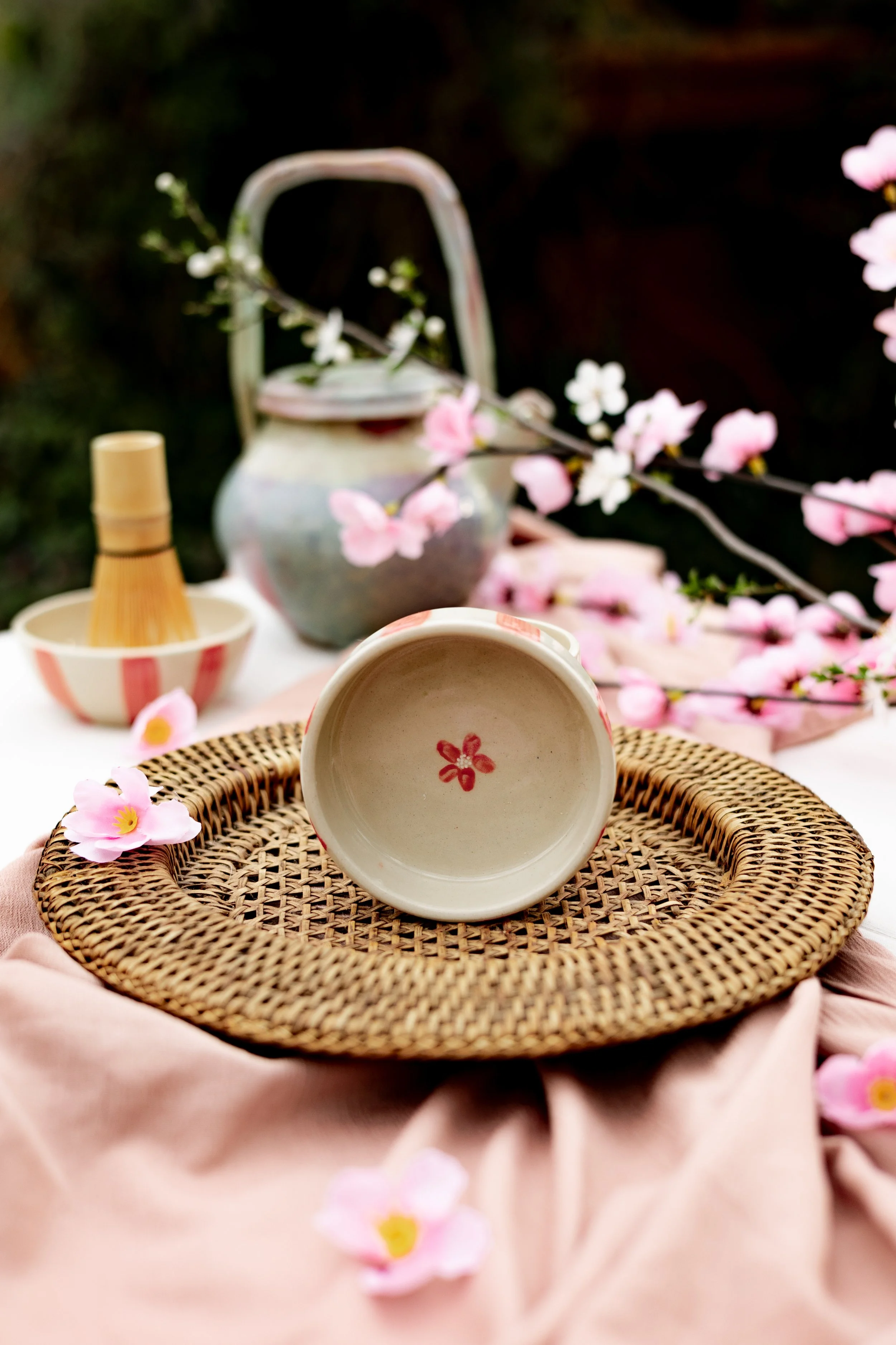 Coupelle artisanale sakura en céramique faite à Vallauris