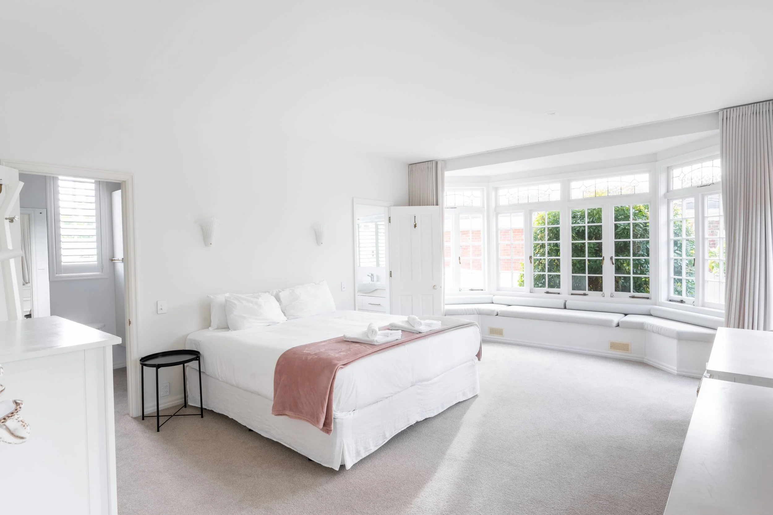 Master bedroom with walk in wardrobe and ensuite (downstairs)