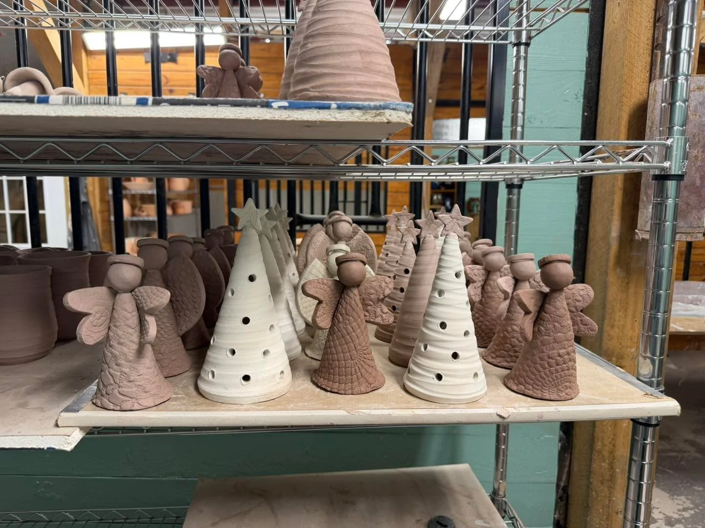 My work from the last few days.  I&rsquo;ve been working like crazy to get ready for the St Lawrence Chamber of Commerce holiday market in Canton next weekend! 

#redbarnpotteryco #cantonny #pottery #potterystudio #potterylife