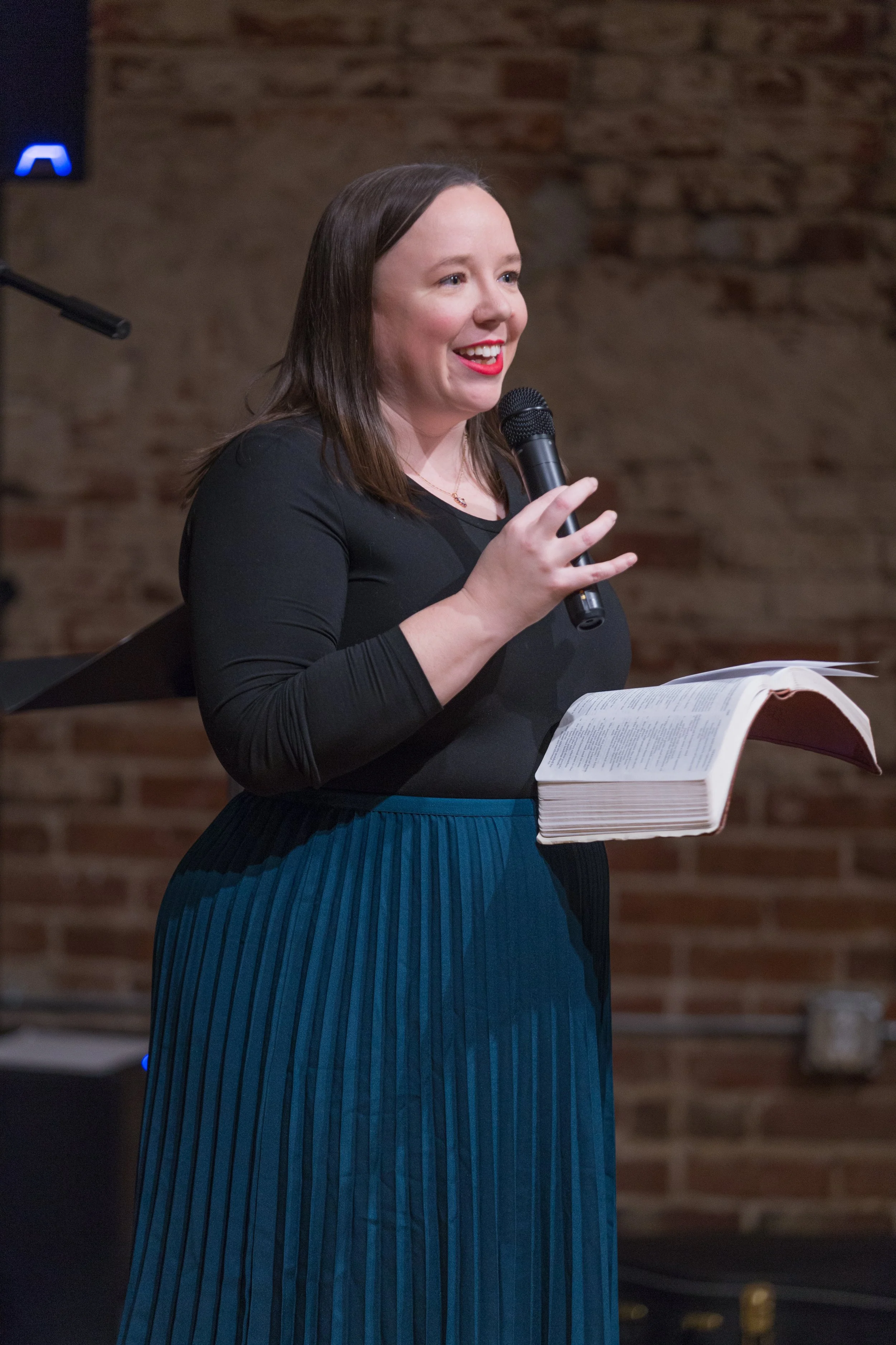 FellowCitizensChristmasEve2025 (7 of 25).jpg