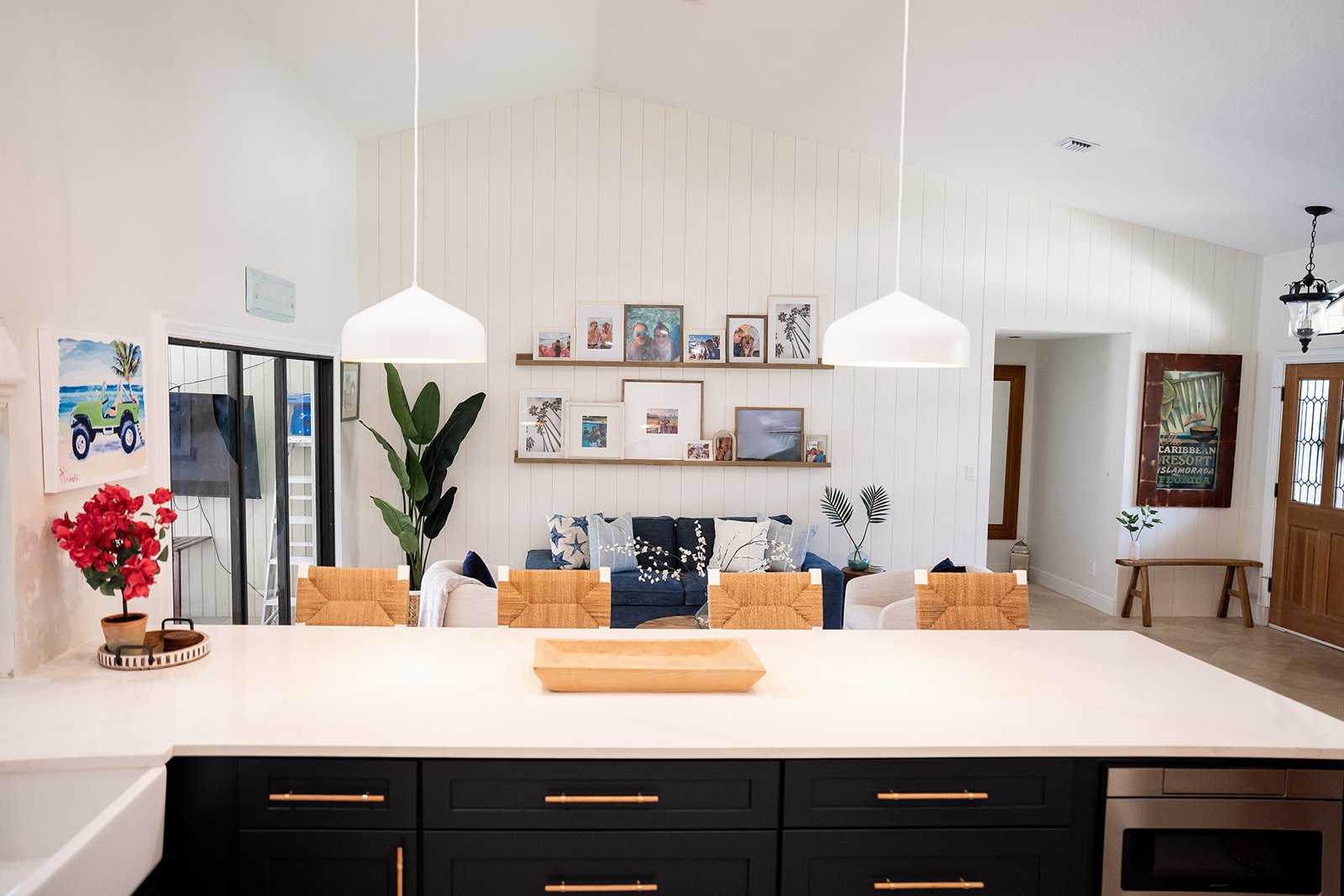 modern minimalist interior design.jpg