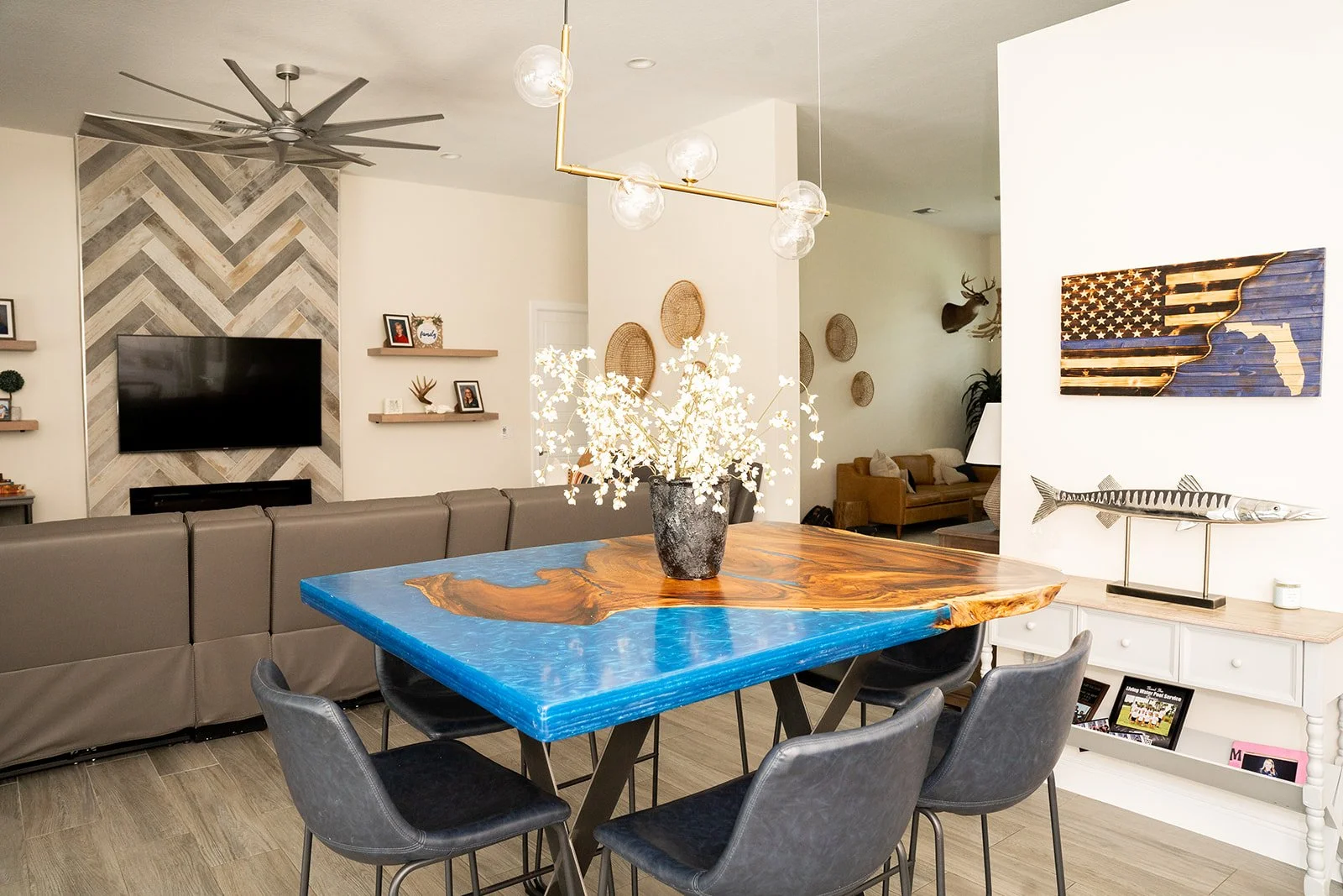 modern luxury interior design.jpg