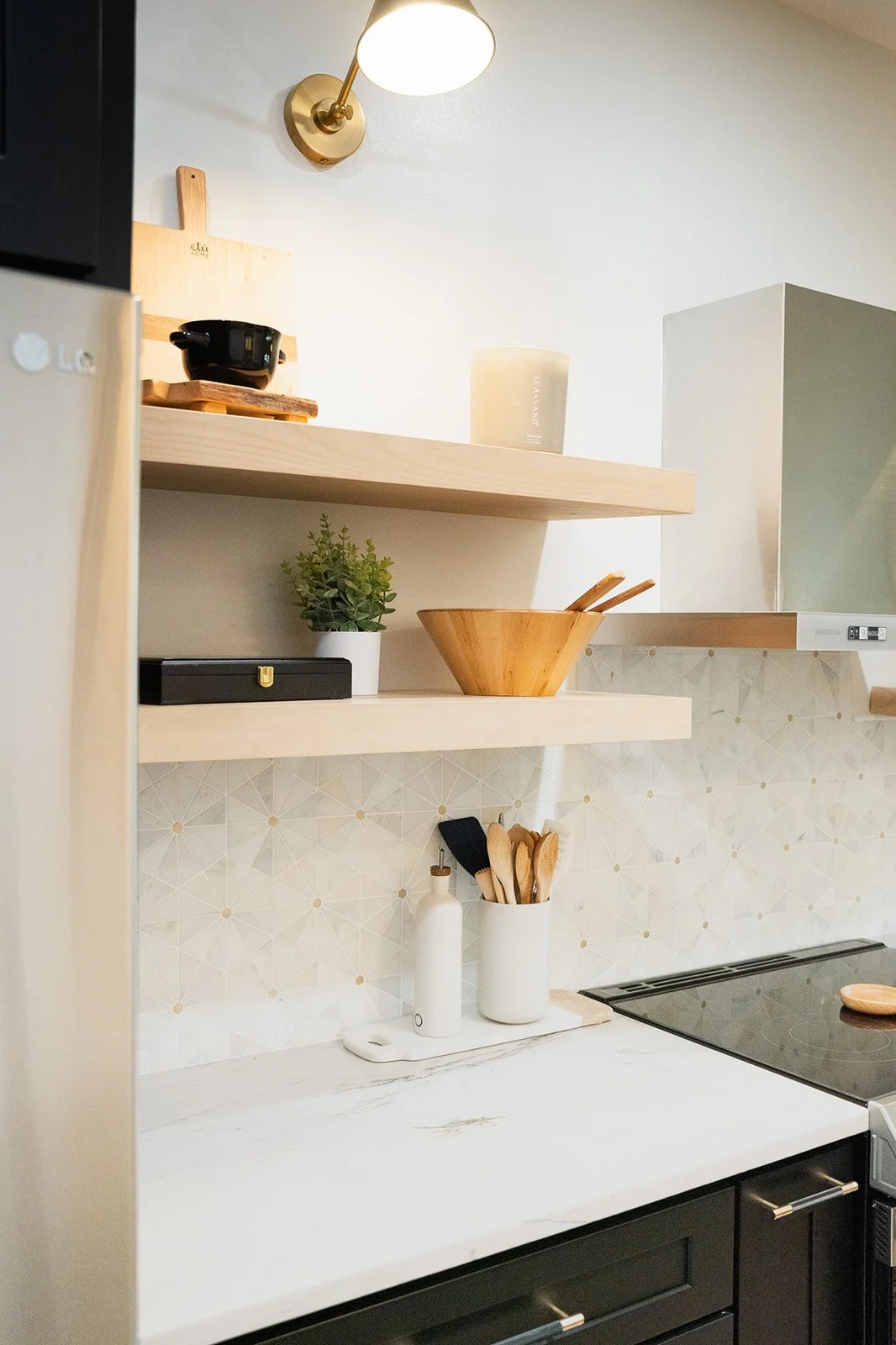 modern house decor.jpg