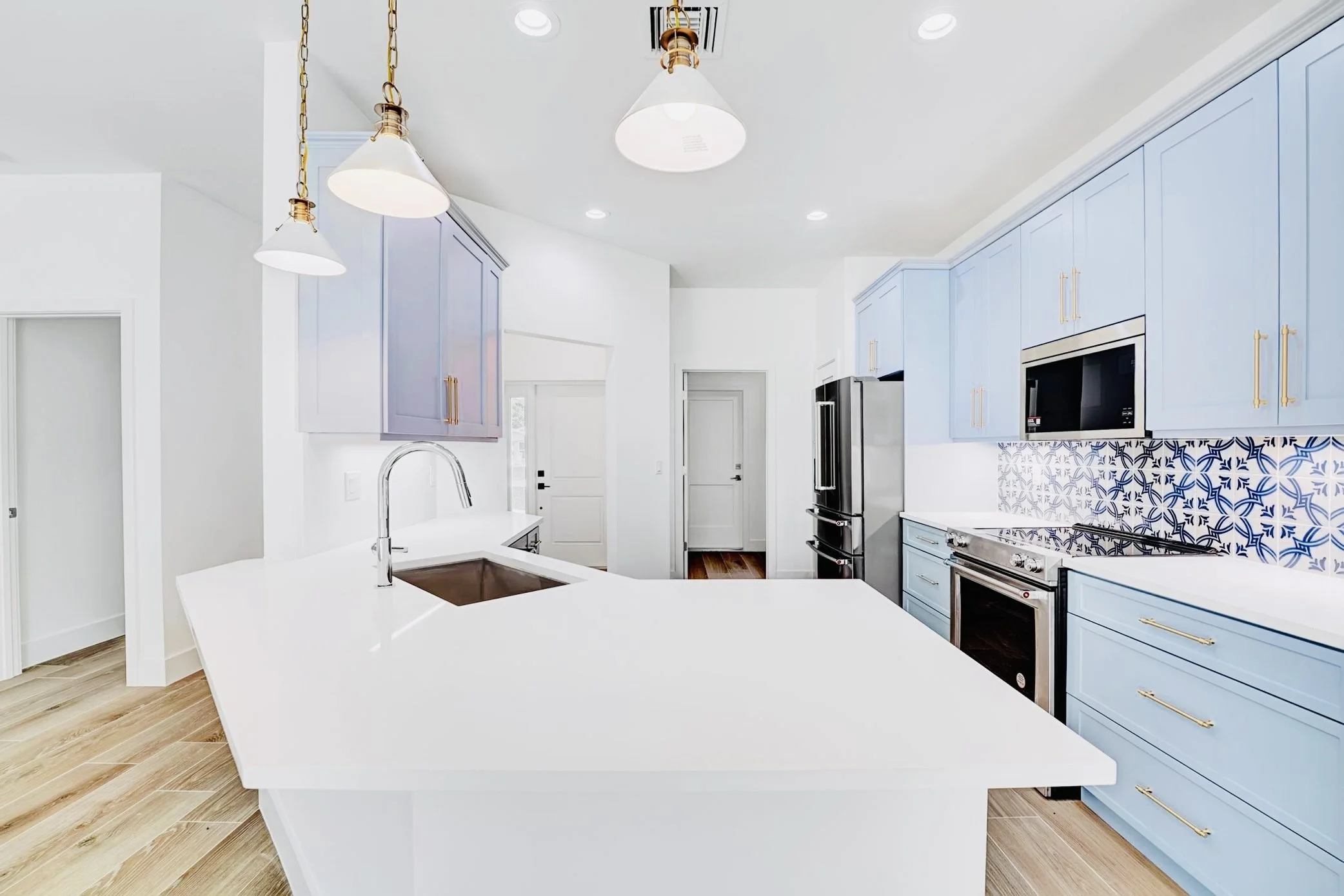 interior decorator.jpeg