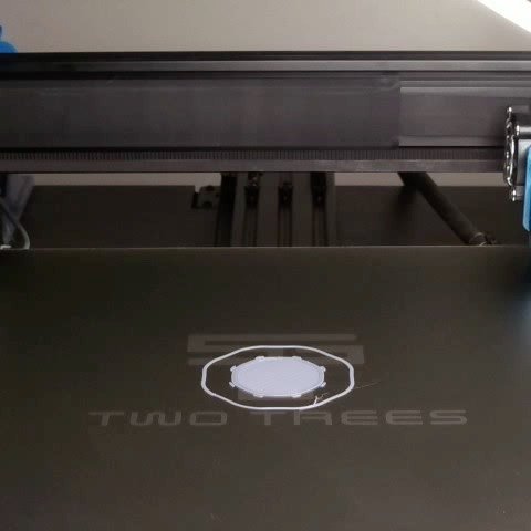 It might not be October but this is too cute not to share! A glow in the dark version will be coming soon! #3dprinting #3dprinter #ghost #happy #artillerysidewinderx1 #octolapse #timelapse