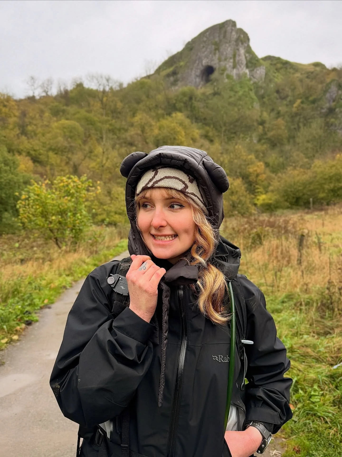 shoutout to @g2g.lab who sent me the cutest combo of outdoorsy headwear EVER!! just in time for chilly hike season 🐻&zwj;❄️ 

#gifted