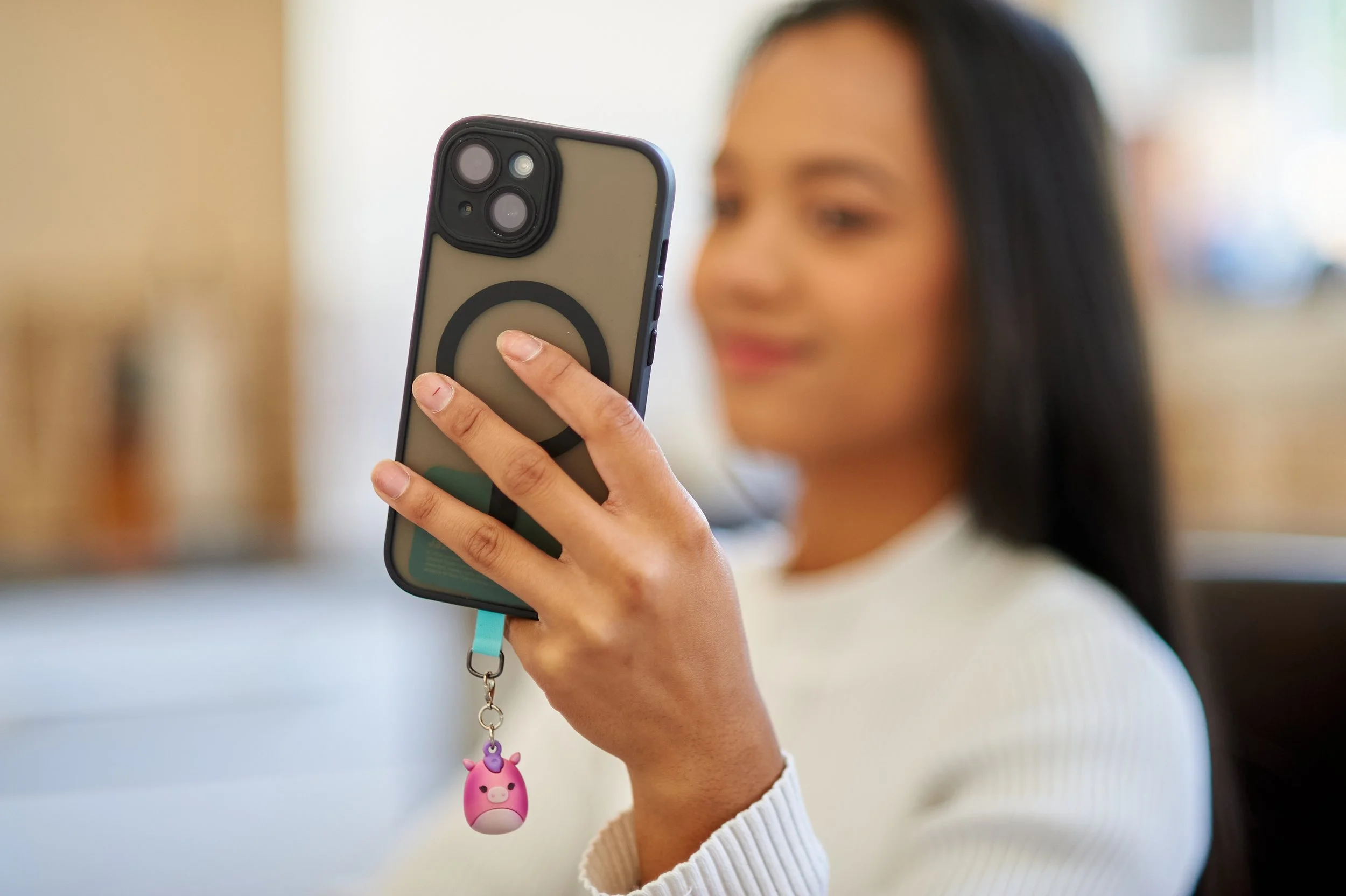 Squishmallows - Lola the Unicorn - Mobile phone charm