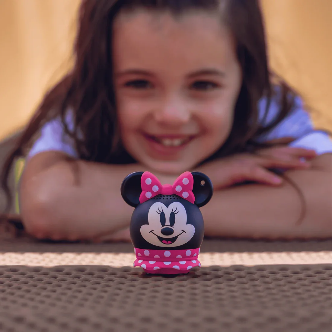 2 inch Mini Portable Bluetooth Speaker - Disney Mickey & Friends - Minnie Mouse