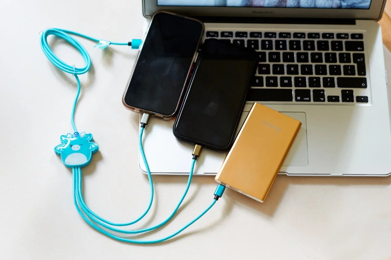 Squishmallows Tatiana the Dragon 3-in-1 phone charging cable