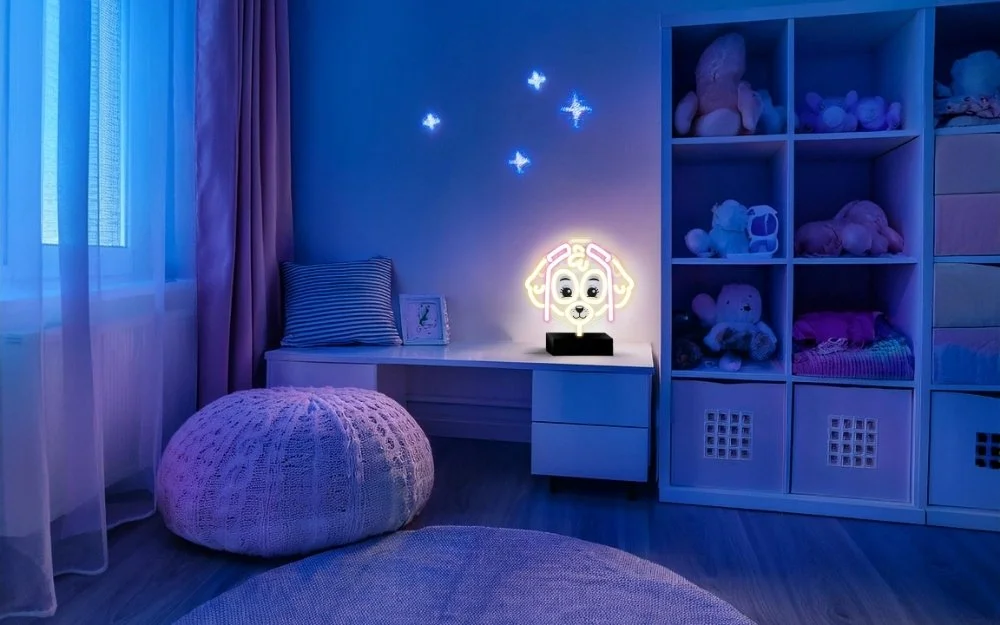 Lampka-nocna-dla-dziewczynki-dziecka-neon-LED-na-prezent-Psi-Patrol-Skye-EAN-GTIN-5902983629702.jpg