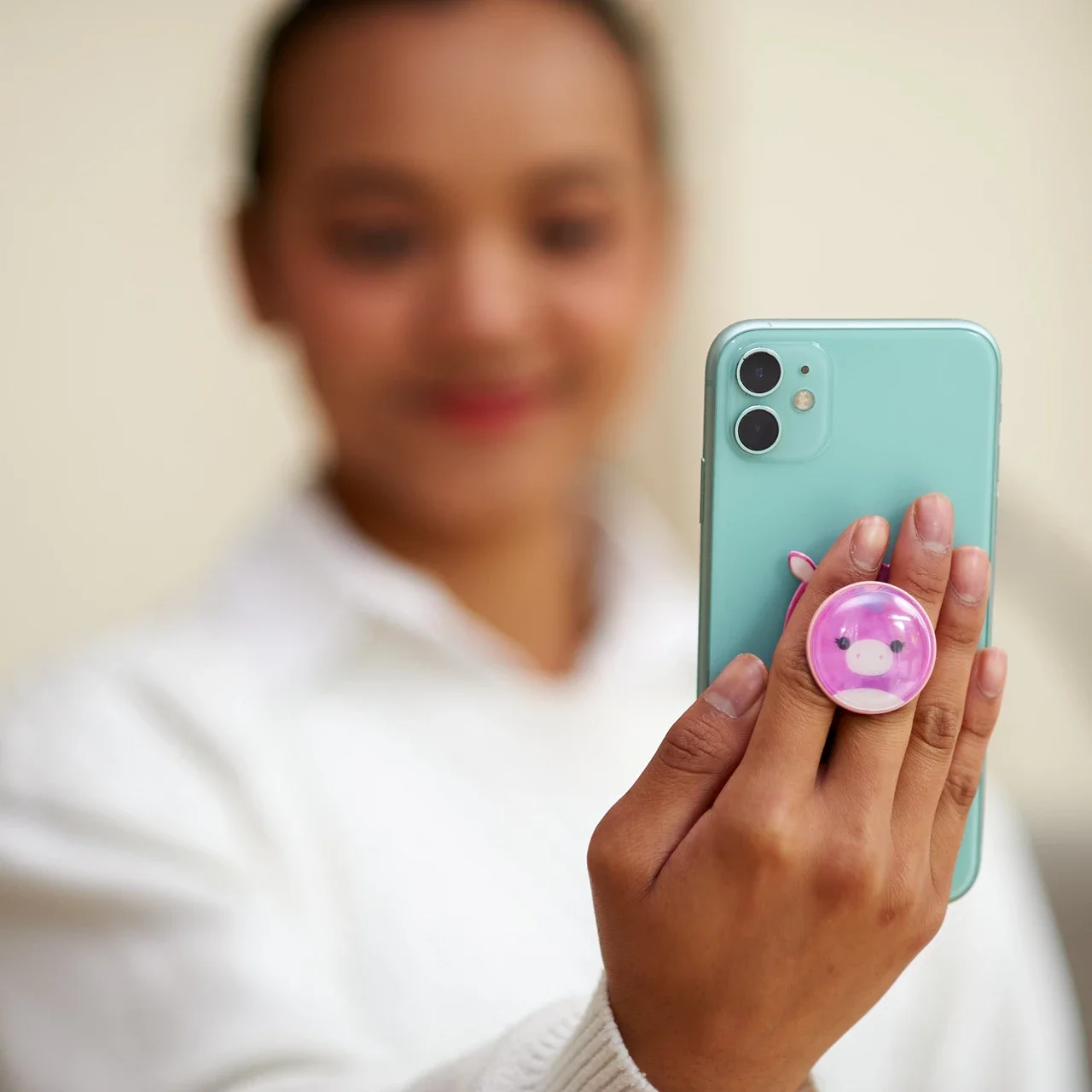 Squishmallows Phone Grip - Lola the Unicorn