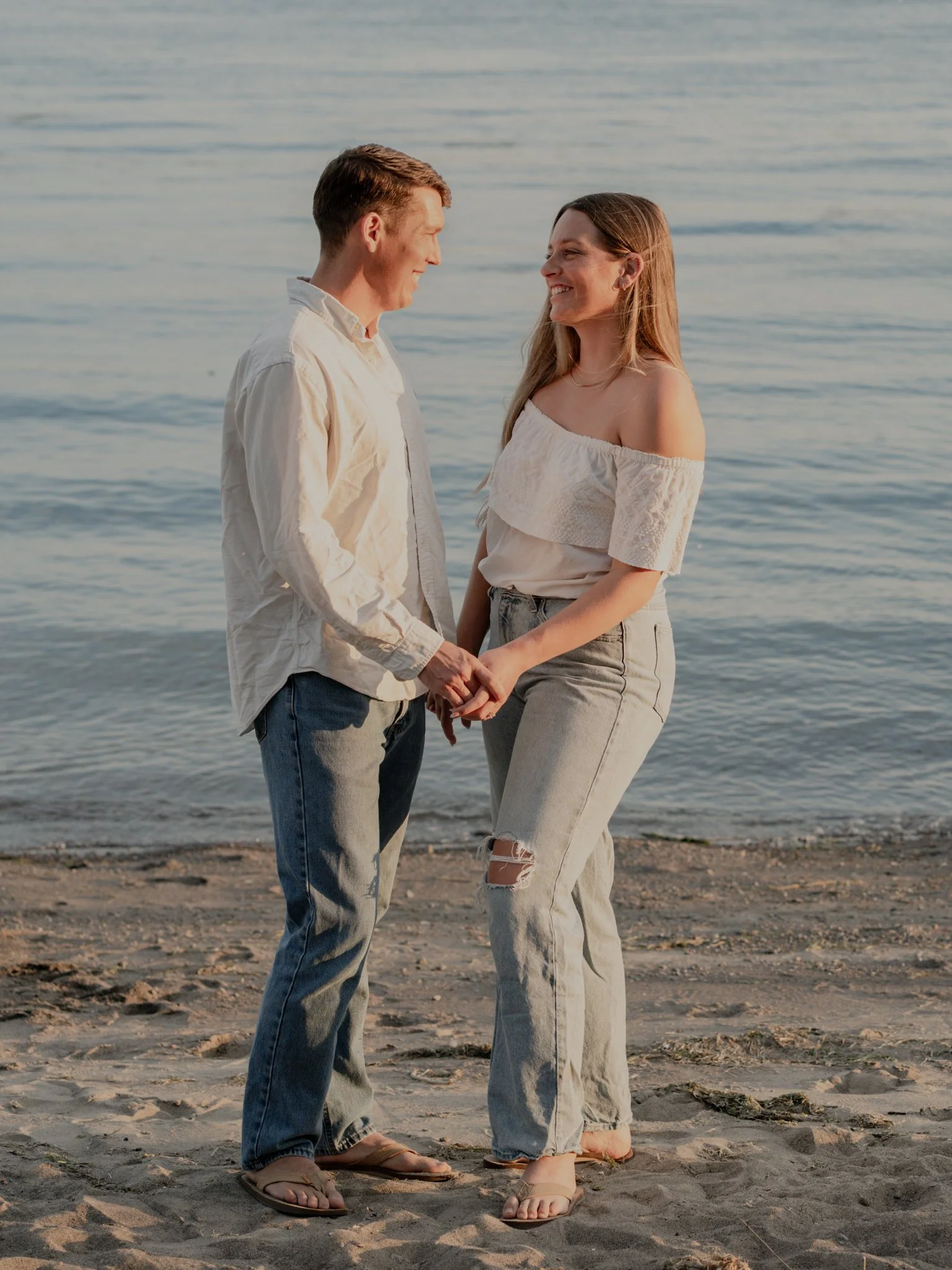 vancouver-waterfront-family-portraits-19.jpg