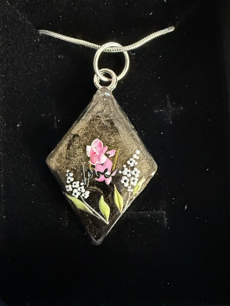 Midnight Blossom Diamond Pendant – Handcrafted Botanical Resin Necklace
