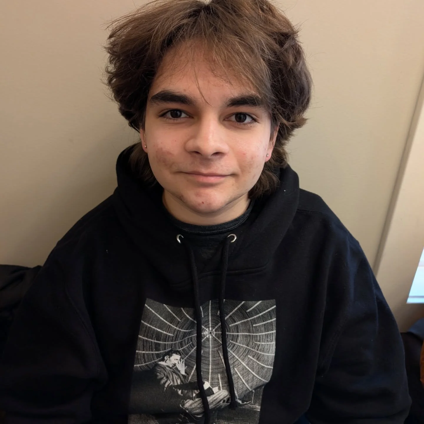 Lately I've been getting more teenage boys coming for piercings! These guys did not come together but each of them found me because their moms were searching online for safe ear piercing 🙂 I'm so honored they trusted me to help them with this experi