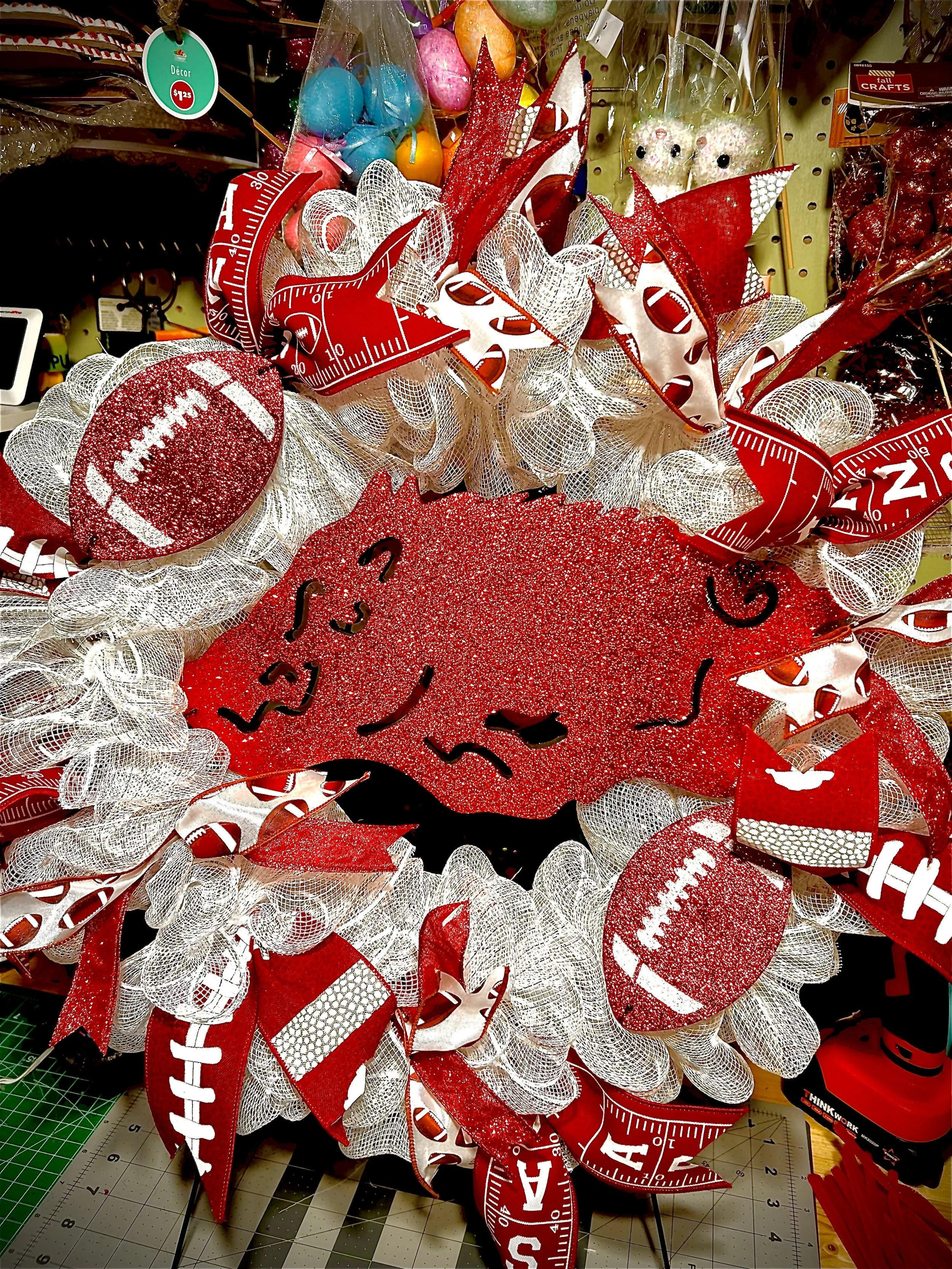 Razorback wreath