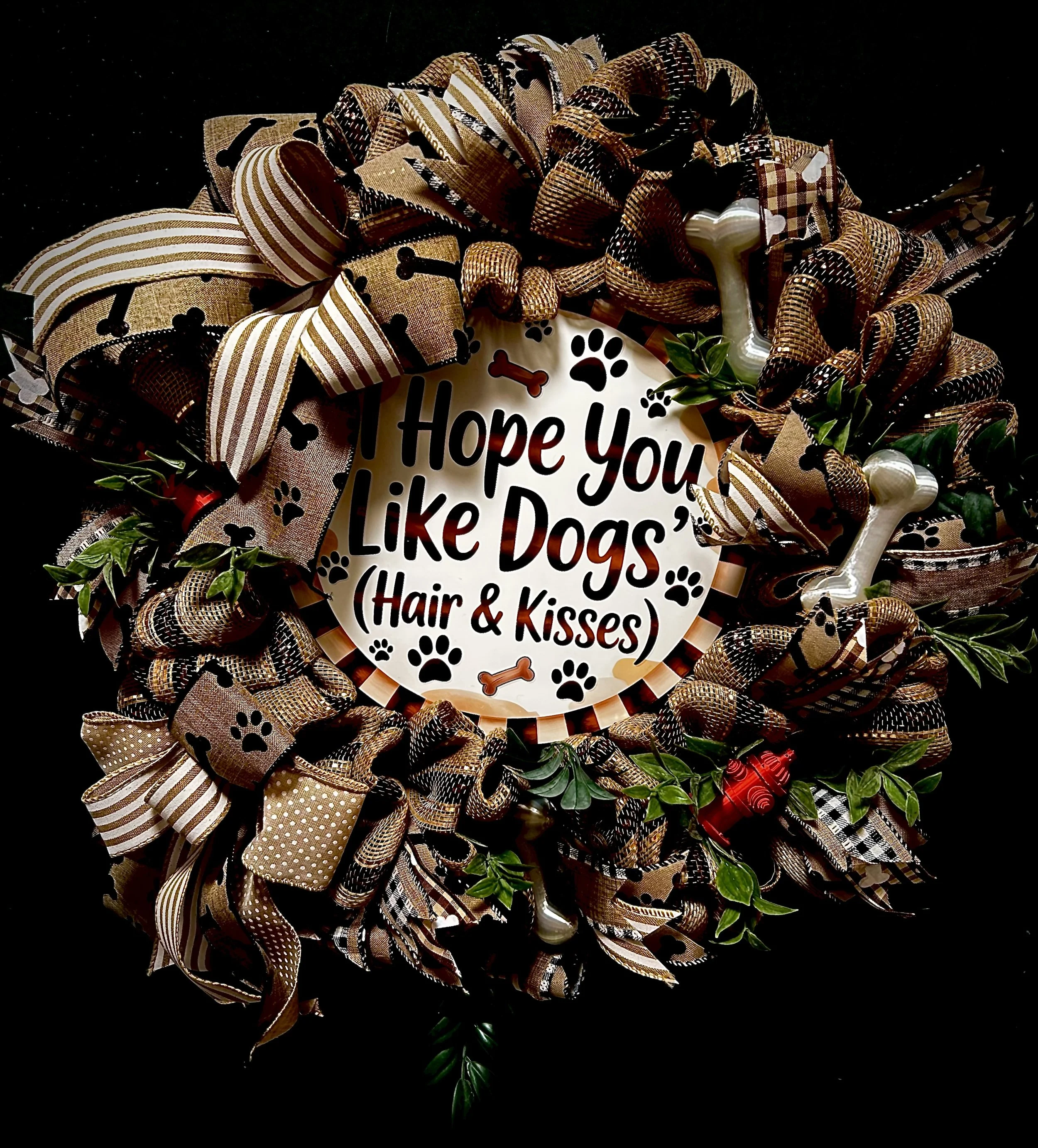 Dog Lover's Decorative Wreath Brown and Gold
