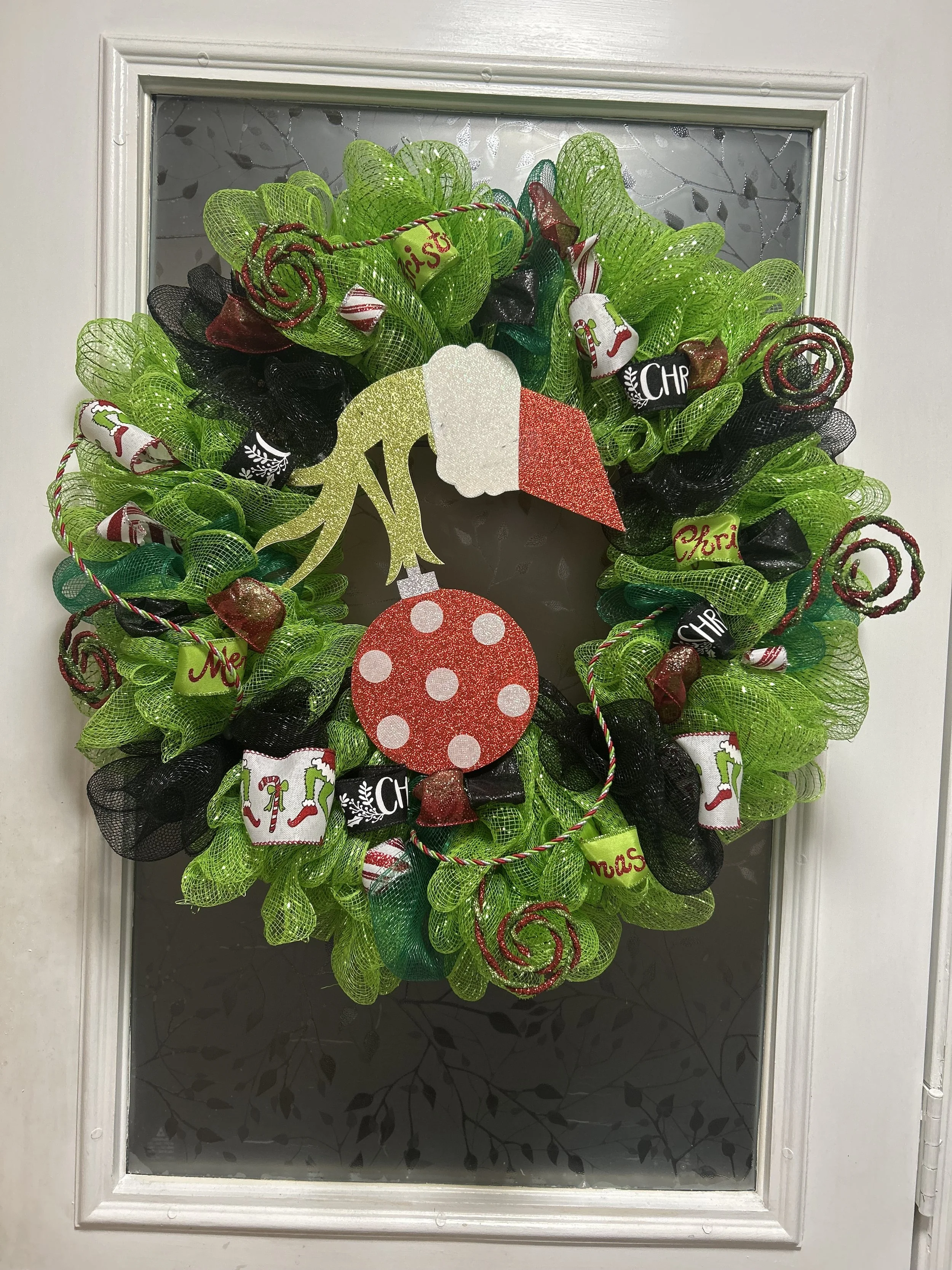 Grinch Hand Wreath