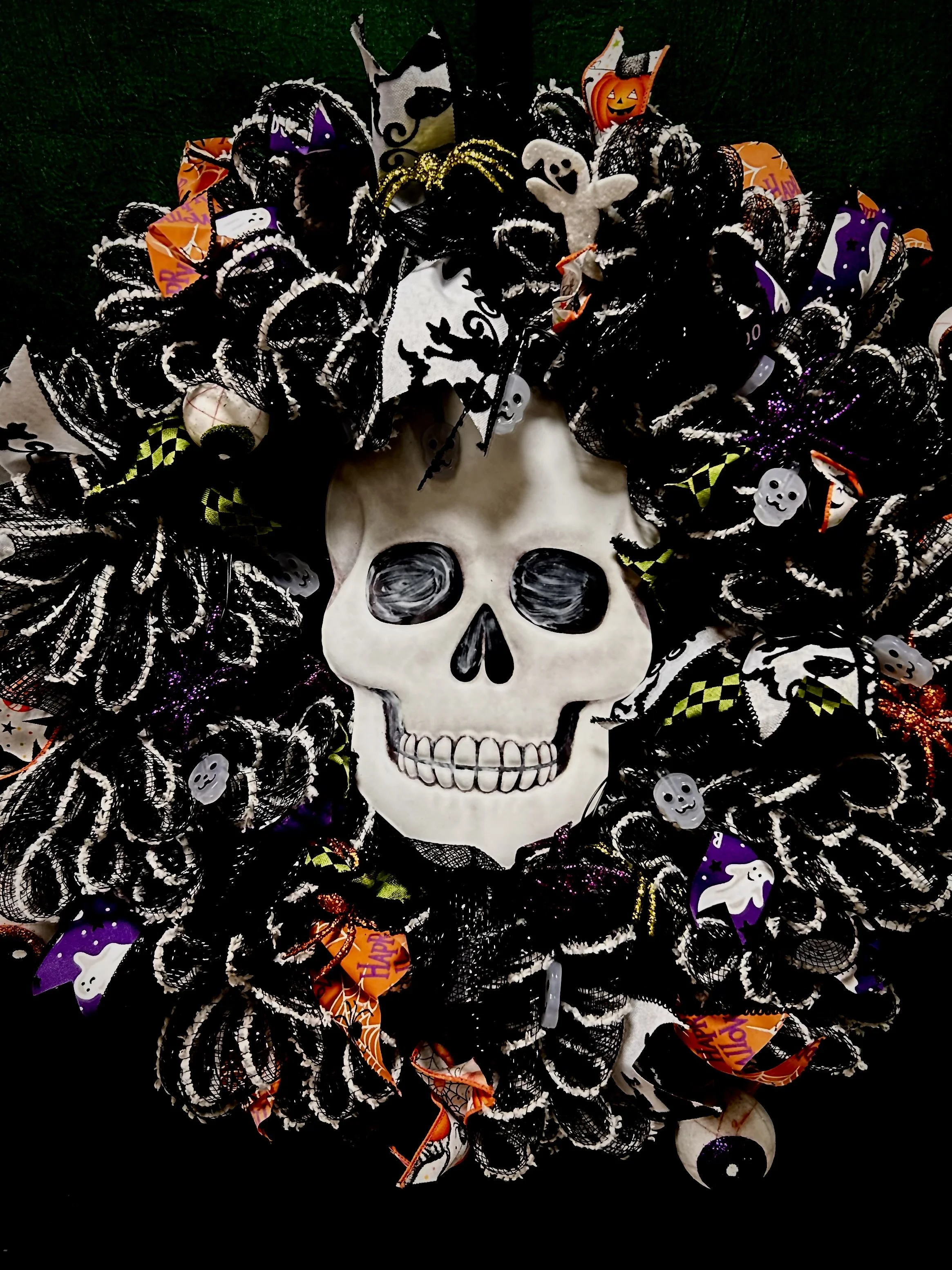 Lighted Skull Wreath for Halloween