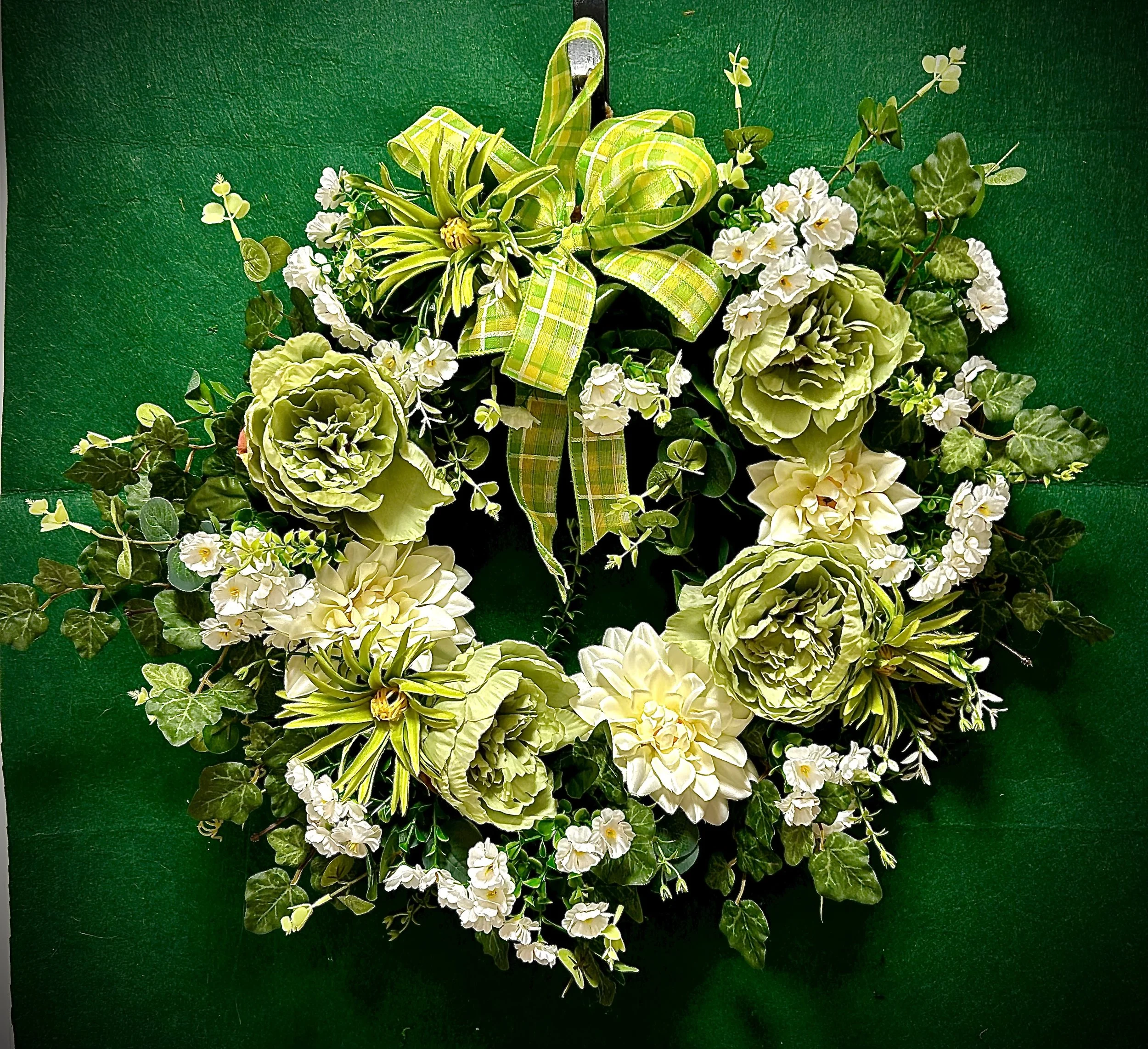 Green Ivy with Green and White flowers