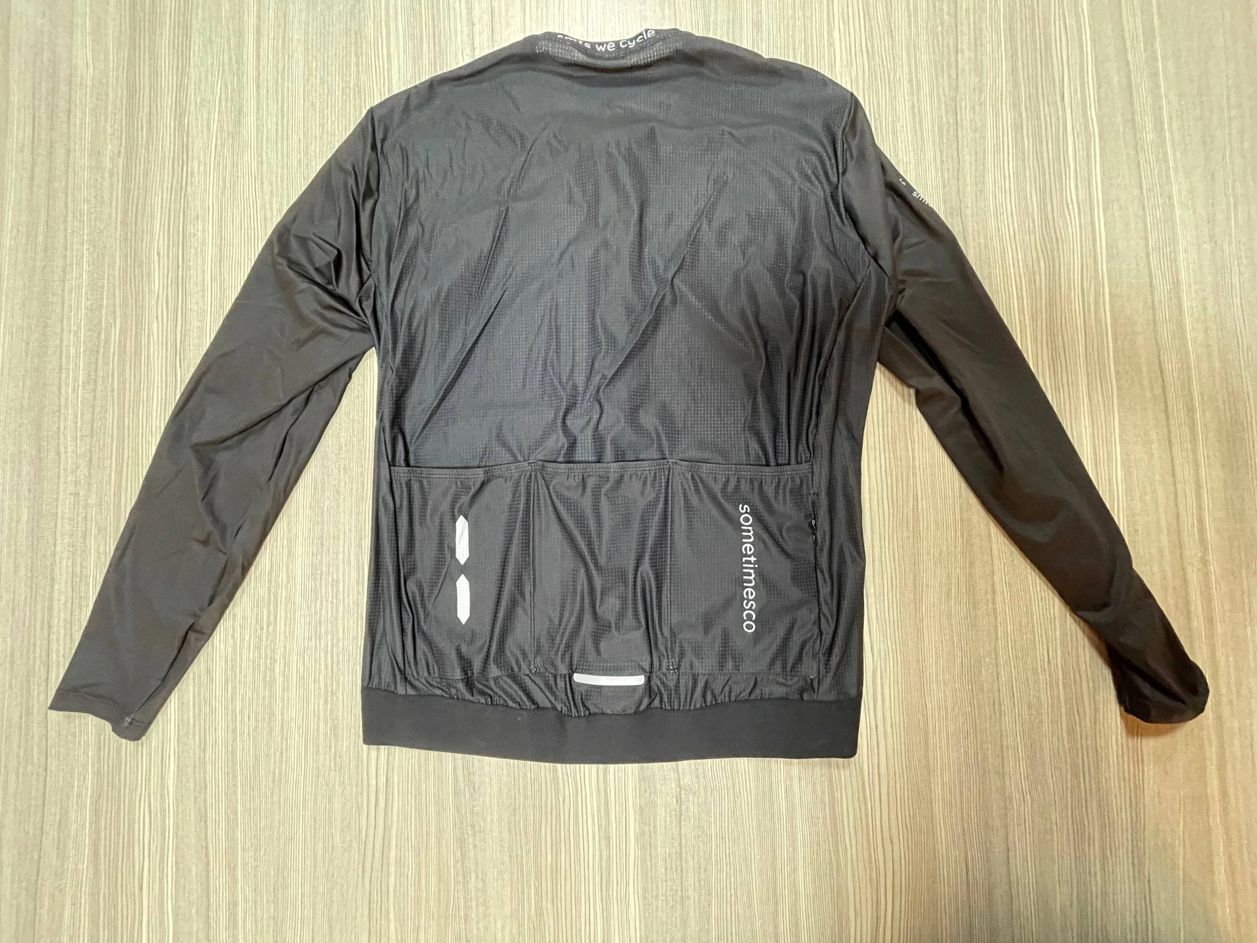 long sleeve jersey black  back.jpg