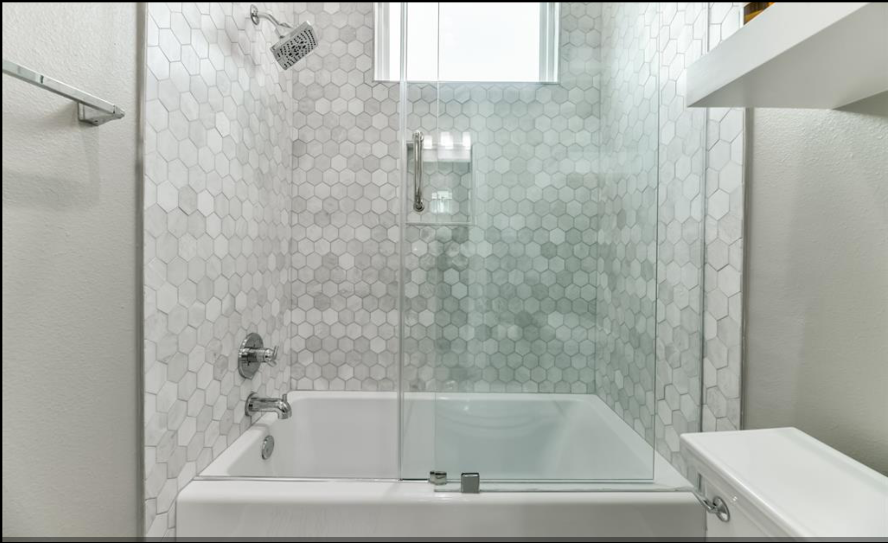 21 Porch St, Galveston, TX 77554 - HAR.com.jpeg 3.png