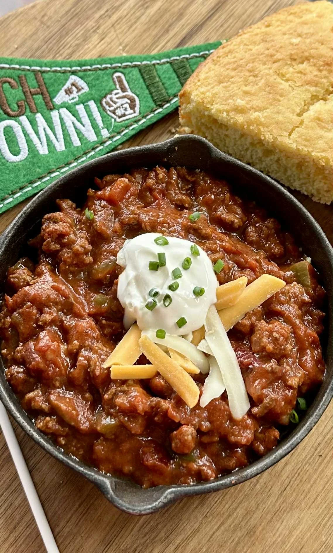 Easy Game Day Crockpot Chili