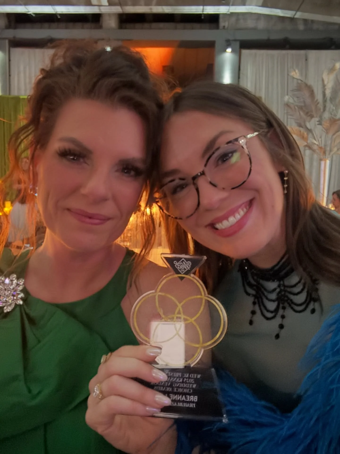 10/10. Would relive again.

We&rsquo;re still reeling from Saturday night. Love being a part of this beautiful wedding community. 🤍

So proud of what Hitched Helping Hands represents &mdash; and the hearts behind it.

#hitchedinkc