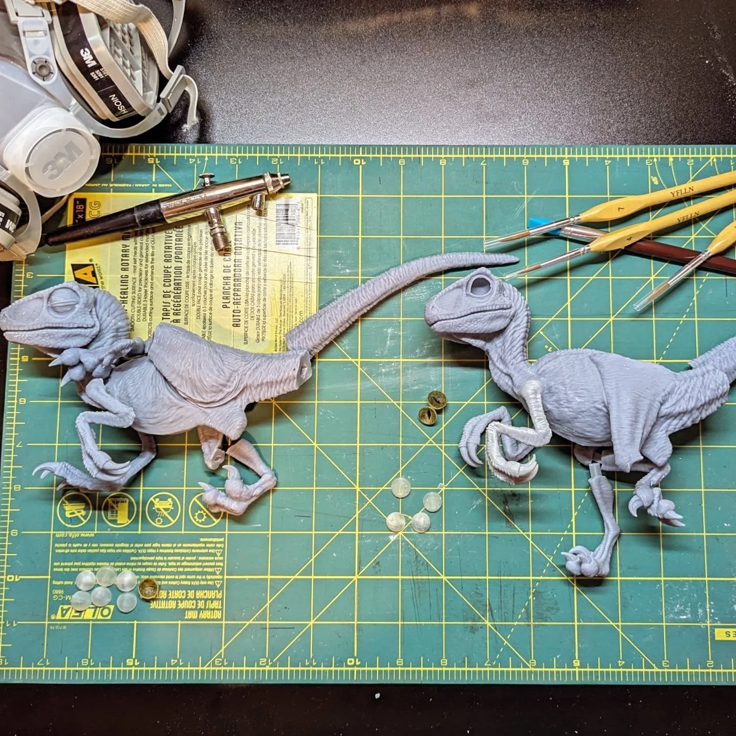 The first ready-to-purchase items on my shop will be these two baby raptors. I was so excited to work on these when I first made them after taking a 3D scan and detailing to really showcase their personality. I'm getting started on painting and bring