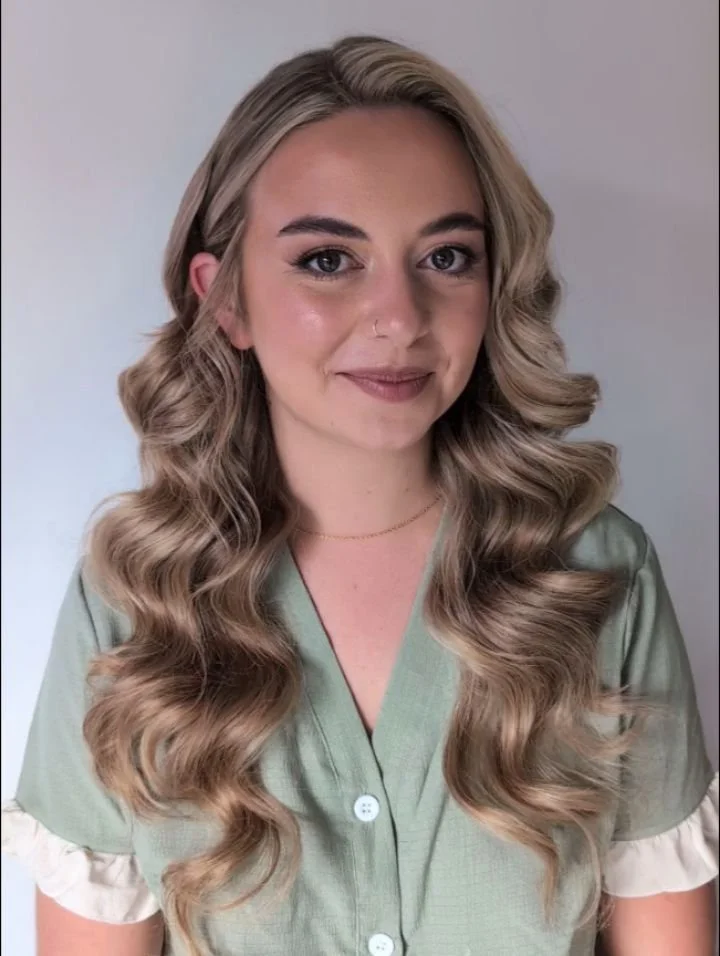 Brief: soft waves with moveable hair- nothing too stiff so she could dance the night away. 

To do this on her gorgeous long hair 
Curled using my @ghdhair classic curl tong and pin curled to hold a it was really heavy
@schwarzkopfprouk silhouette sp