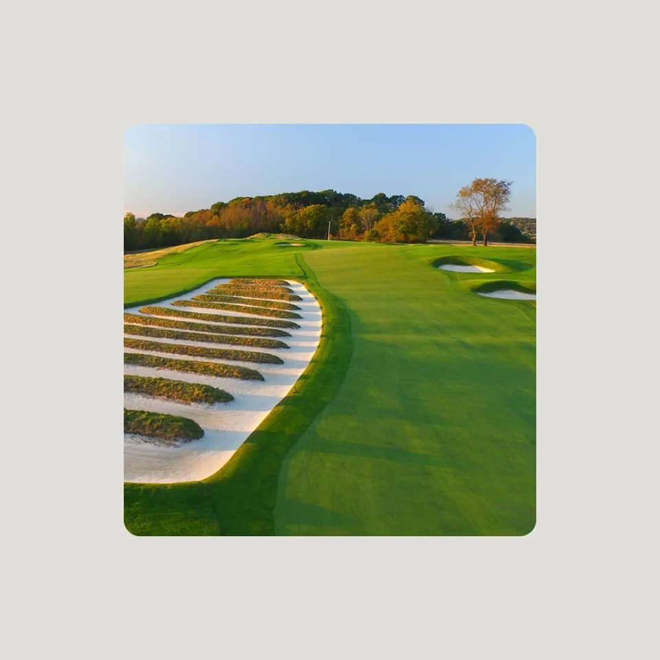 The church pew bunkers at Oakmont Golf Club. 