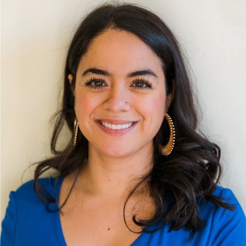 Headshot of grant writing certificate graduate.