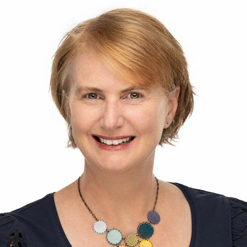 Nancy Bacon headshot