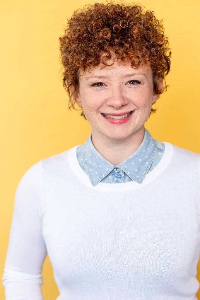 Headshot of grant writing certificate graduate.