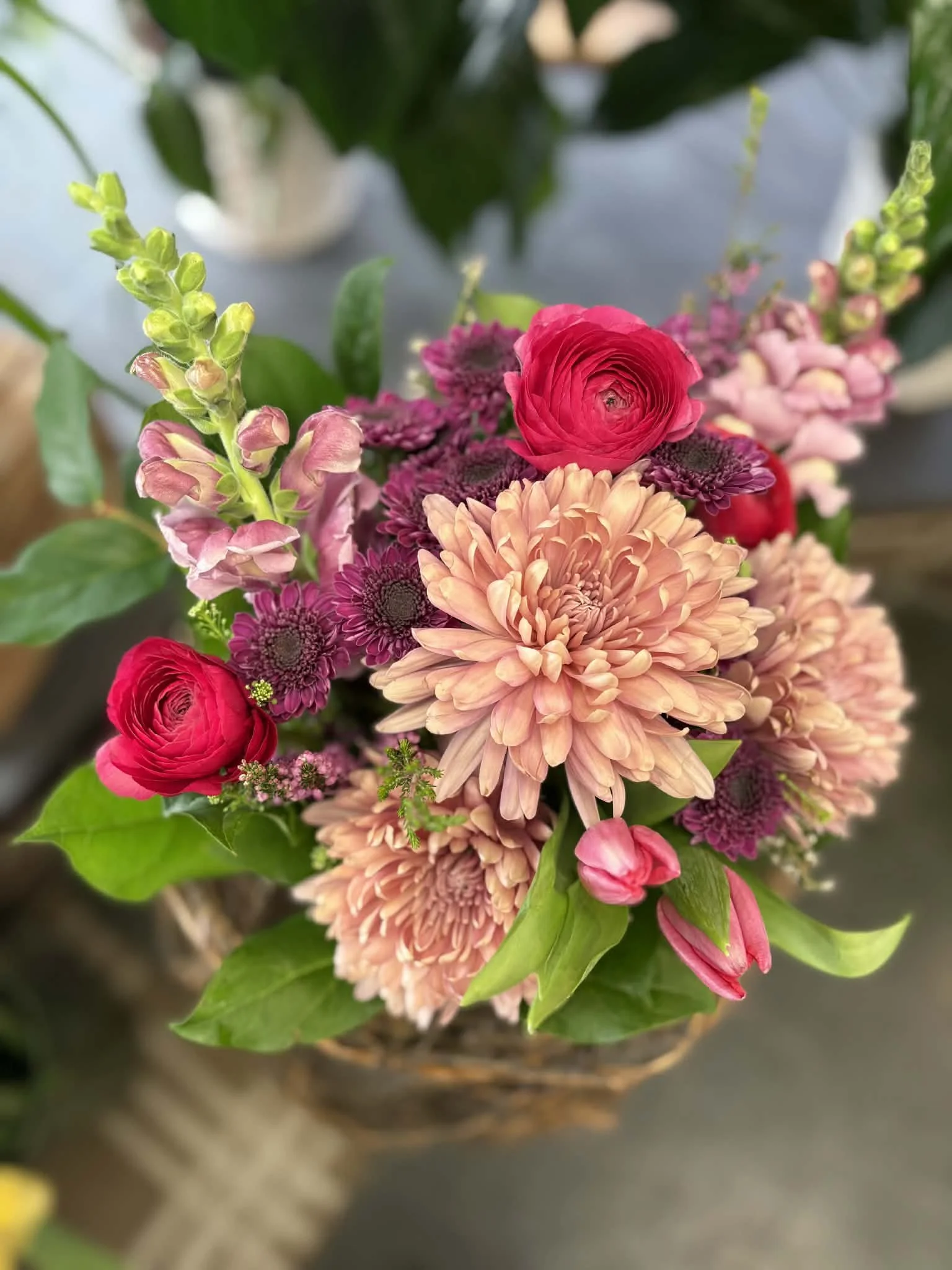 Good Services offering wedding and event florals in Des Moines Iowa