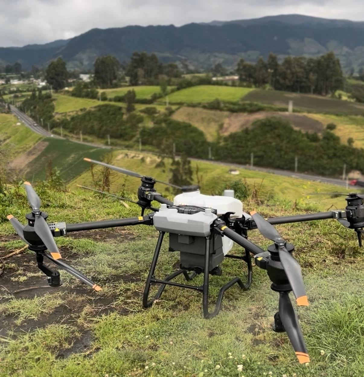 Fumigacion Dron Ecuador .jpeg