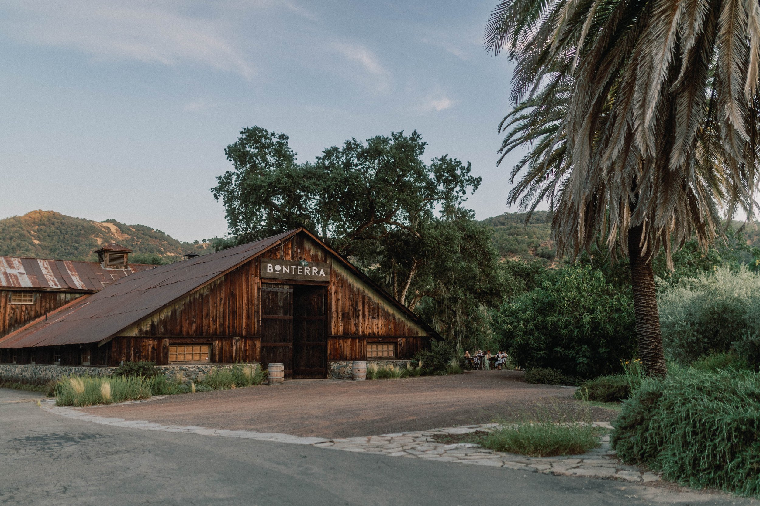 bonterra-barn-sneak-peek-1.jpg