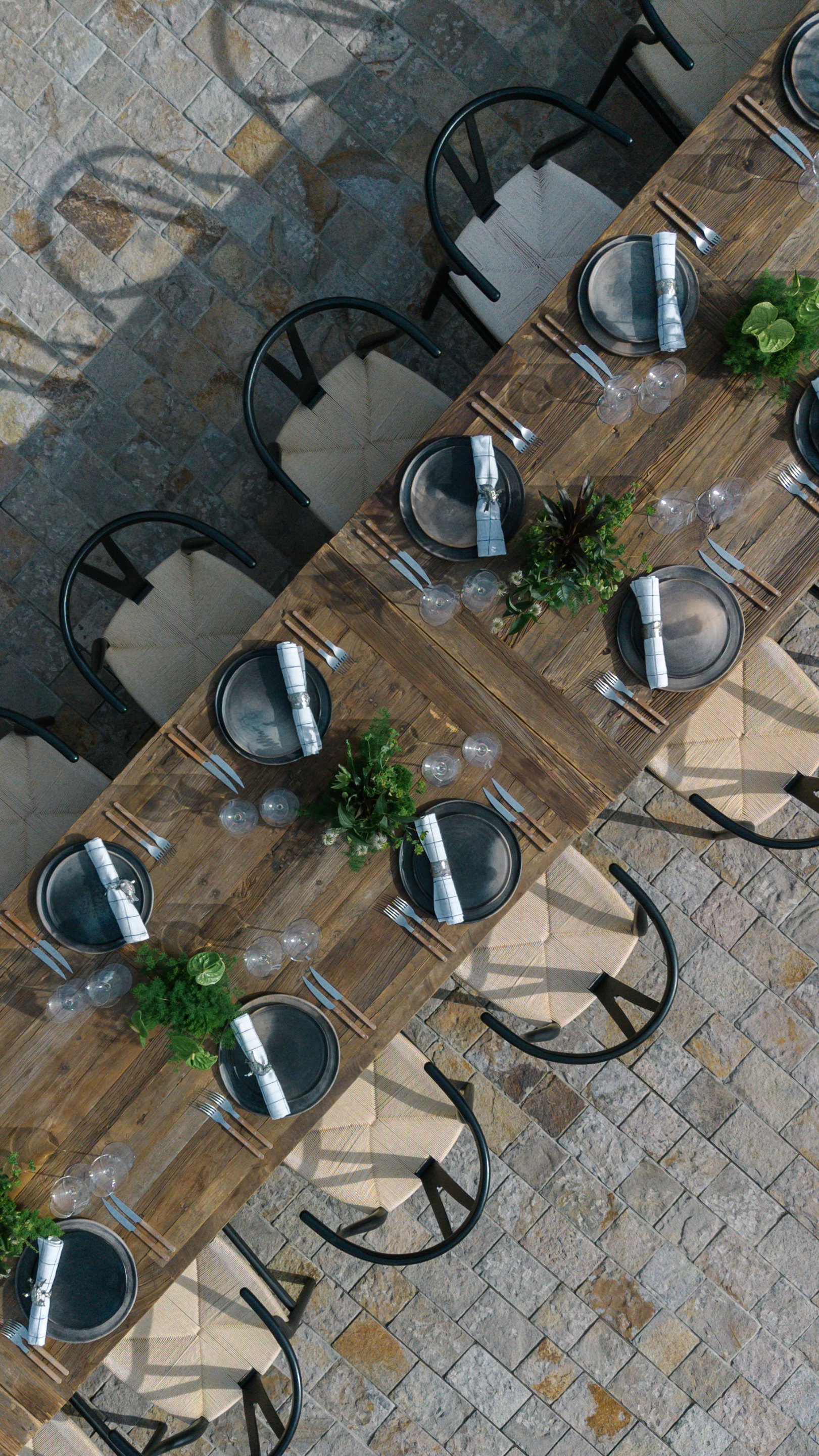 Theoni - Mayacamas - Valley Girls-4-Copenhagen-Black-Chair-Saxton-Table-Copenhagen-Black-Chair-Ruskin-Oak-Table.jpg