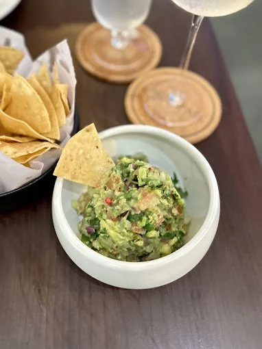 Underpass restaurant 9996.jpg