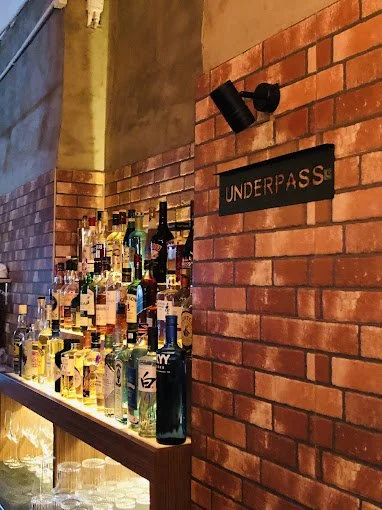 Underpass restaurant 999994.jpg