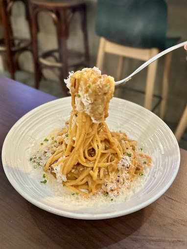 Underpass restaurant 7.jpg