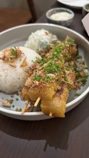 Underpass restaurant 991.jpg