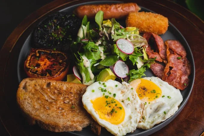 Underpass restaurant 995.jpg