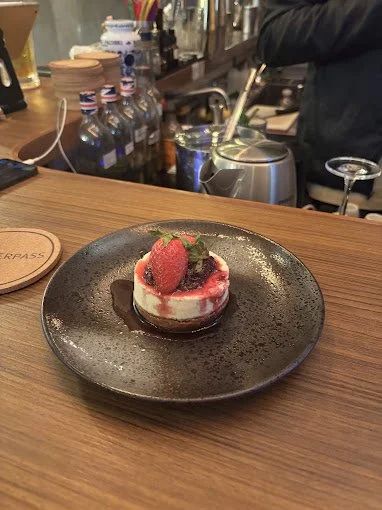 Underpass restaurant 996.jpg