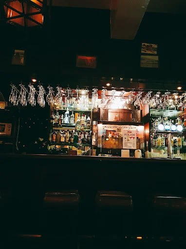 Club 1911 Western Wine Bar 1.jpg