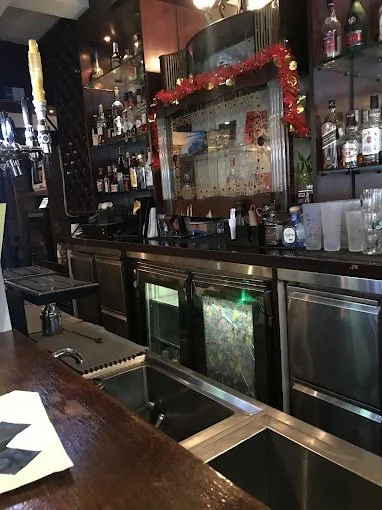 Club 1911 Western Wine Bar 7.jpg