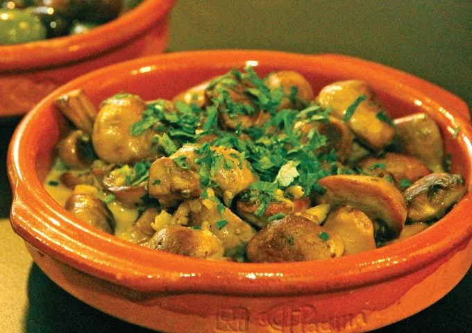 Club 1911 Western Wine Bar 8.jpg