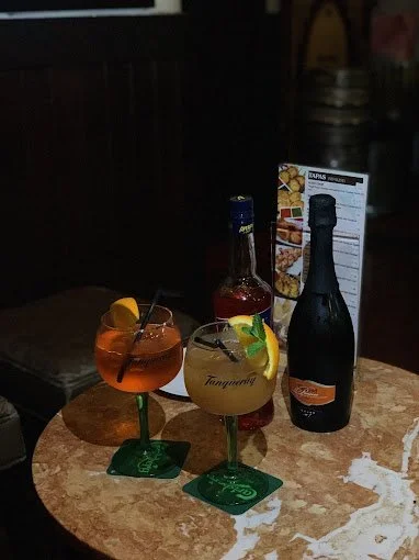 Club 1911 Western Wine Bar 994.jpg