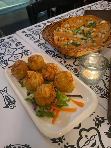 Nepal restaurant 9999992.jpg