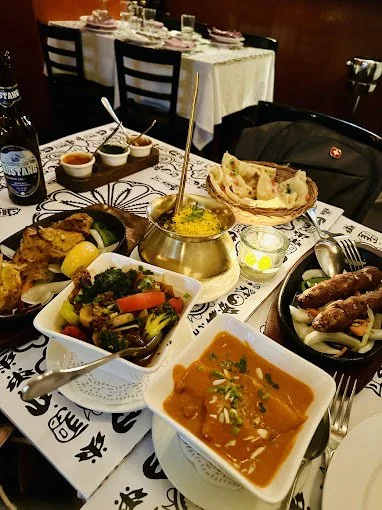 Nepal restaurant yrtjh.jpg