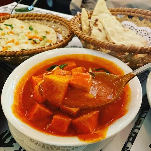 Nepal restaurant 993.jpg